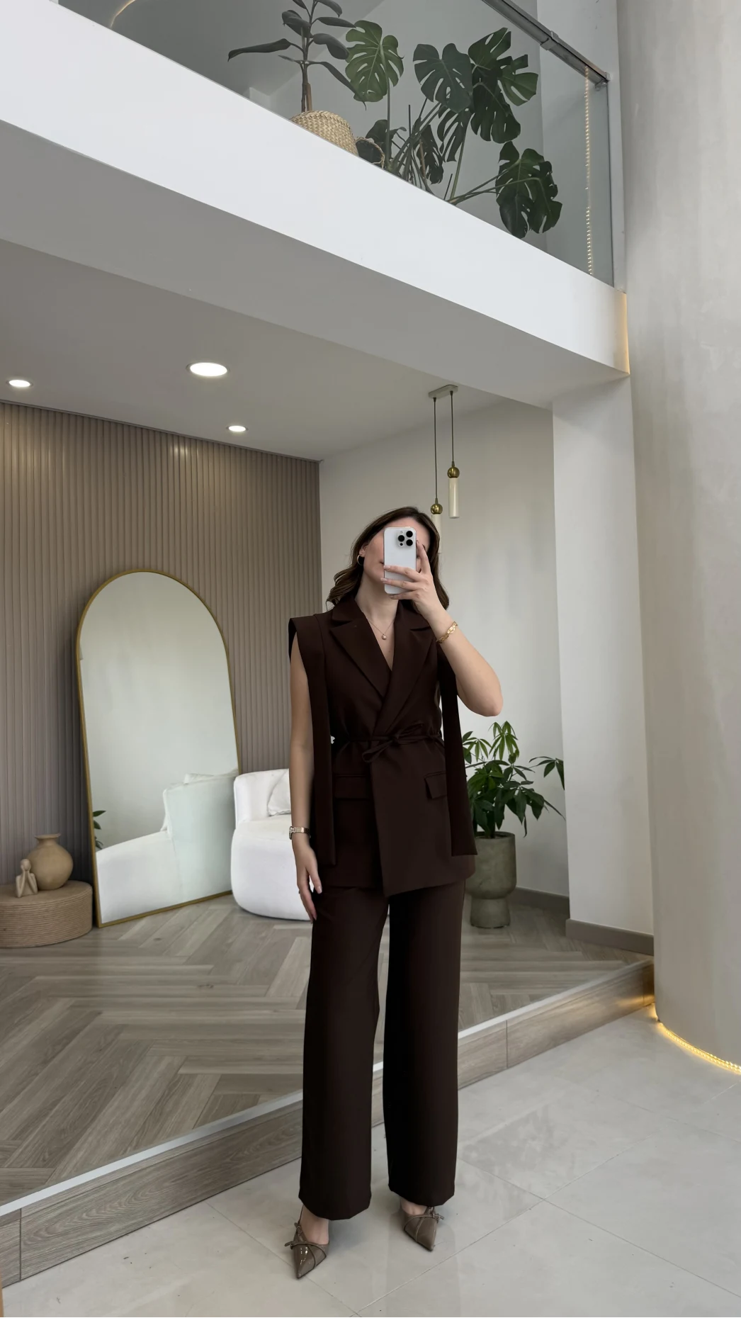 Napolı Omuz Detay Bağcıklı Yelek Takım - Kahverengi - Kod: 8005