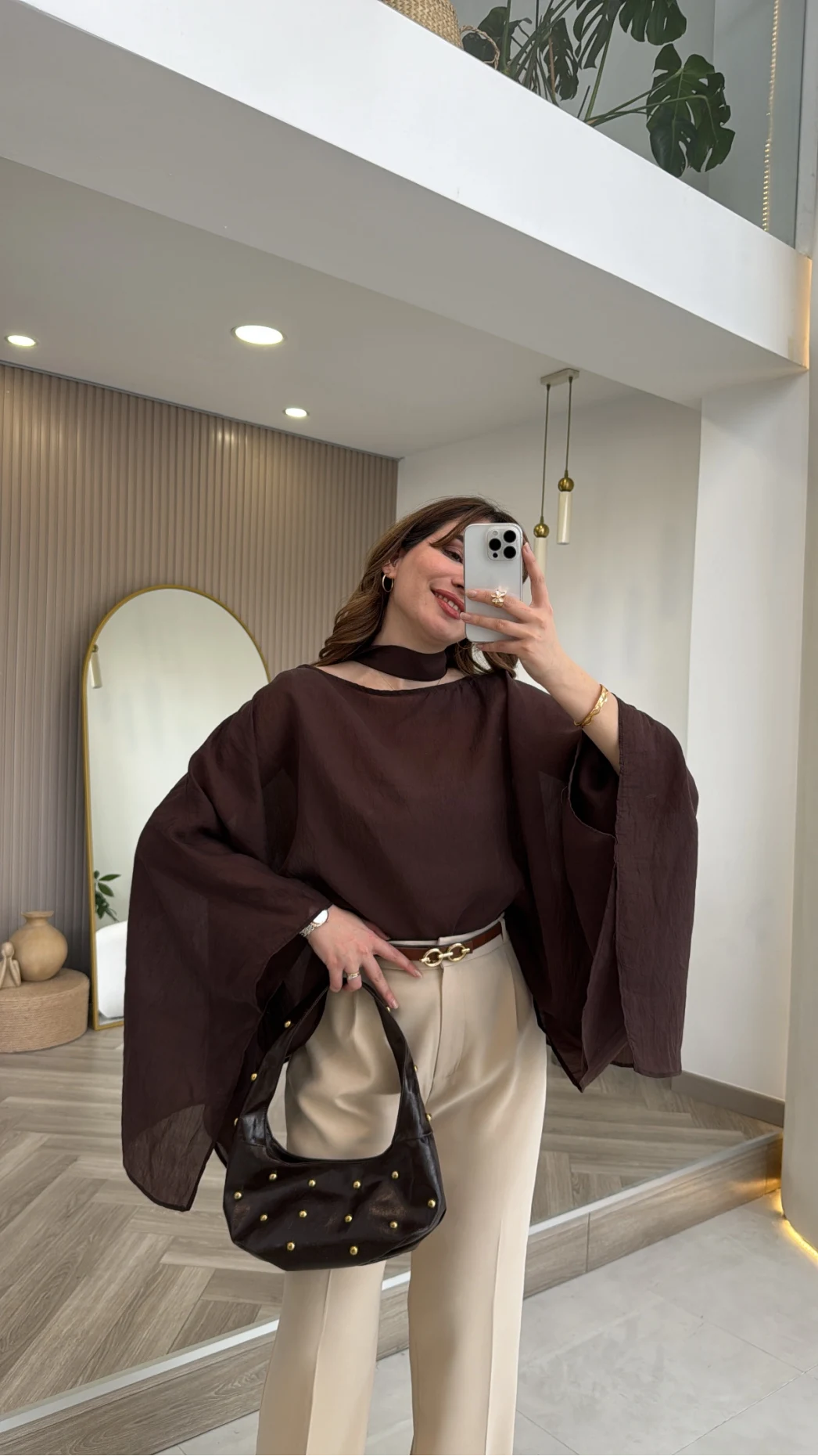 Yarasa Kol Kuşaklı Tül Bluz - Kahverengi - Kod: 1670