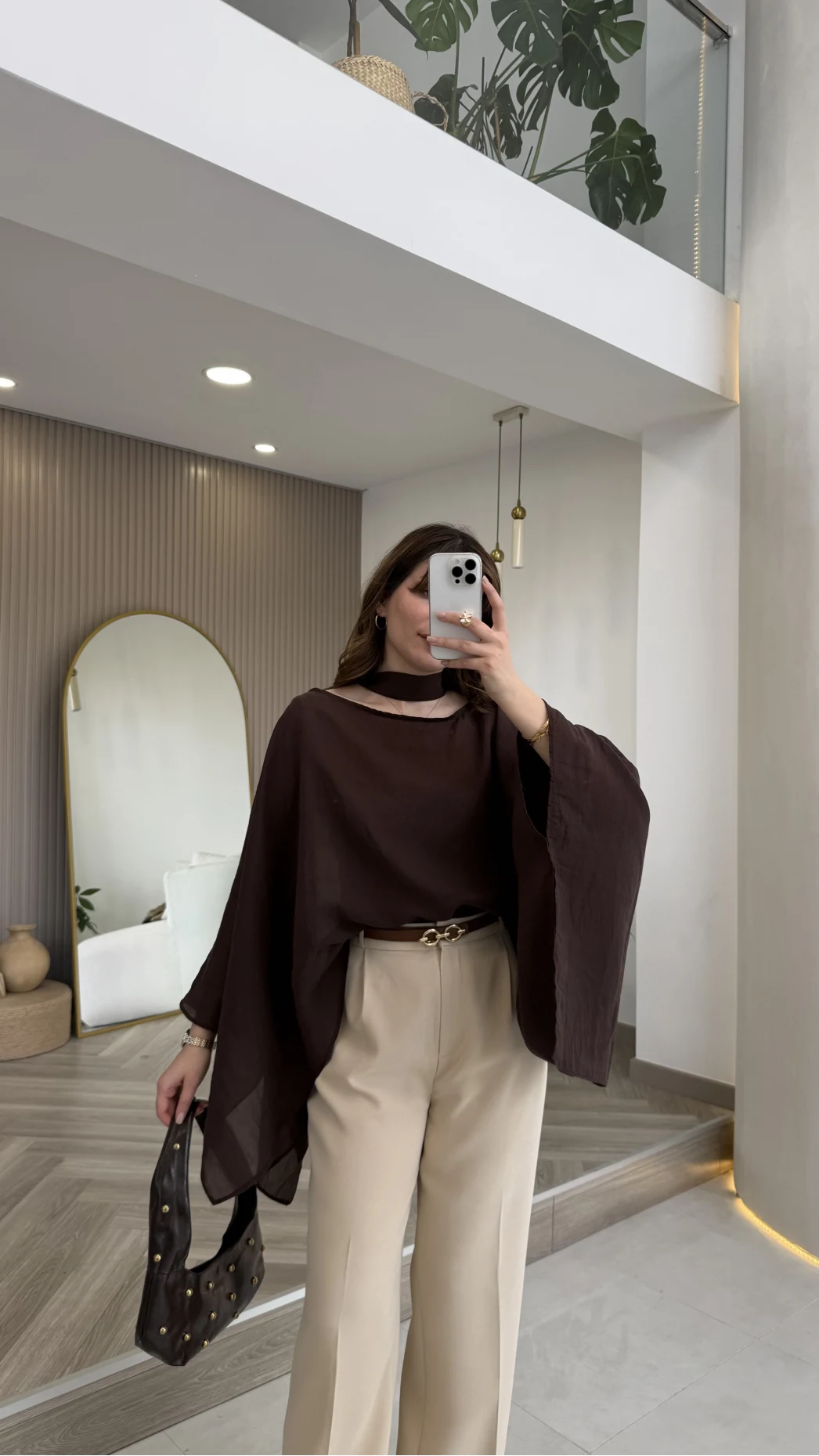 Yarasa Kol Kuşaklı Tül Bluz - Kahverengi - Kod: 1670