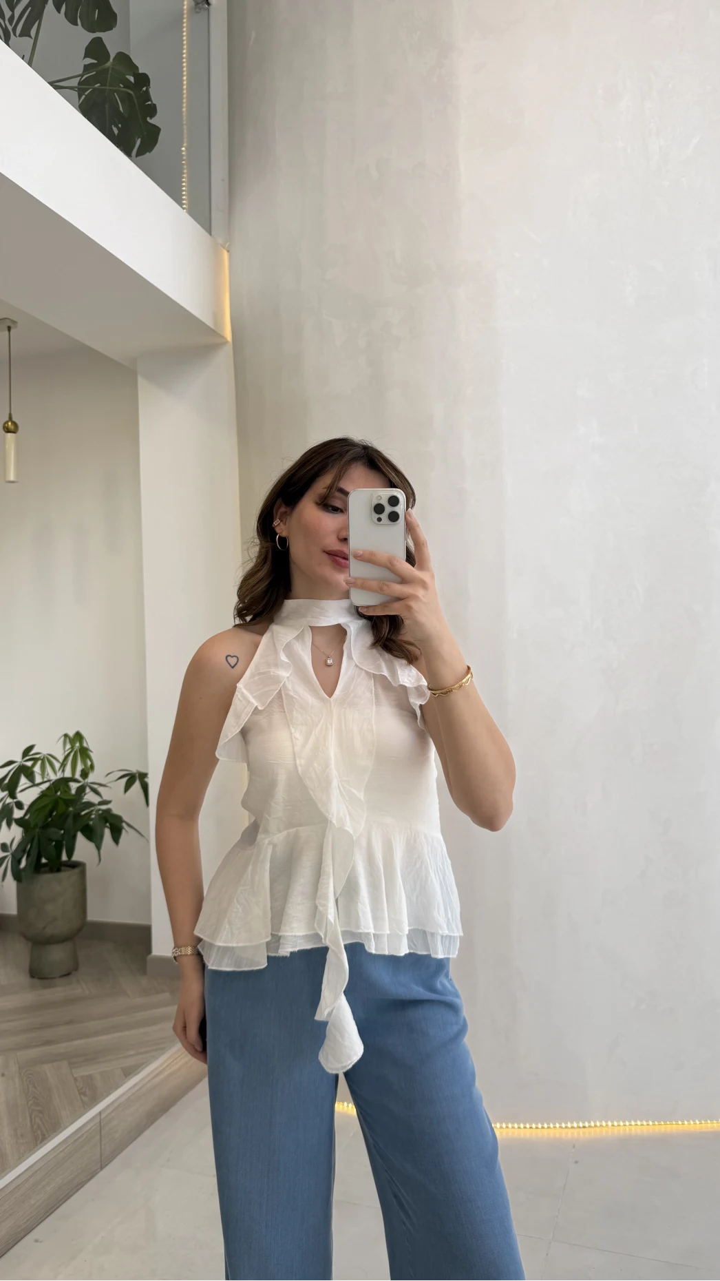 Halter Yaka Volanlı Transparan Bluz - Ekru - Kod: 5390