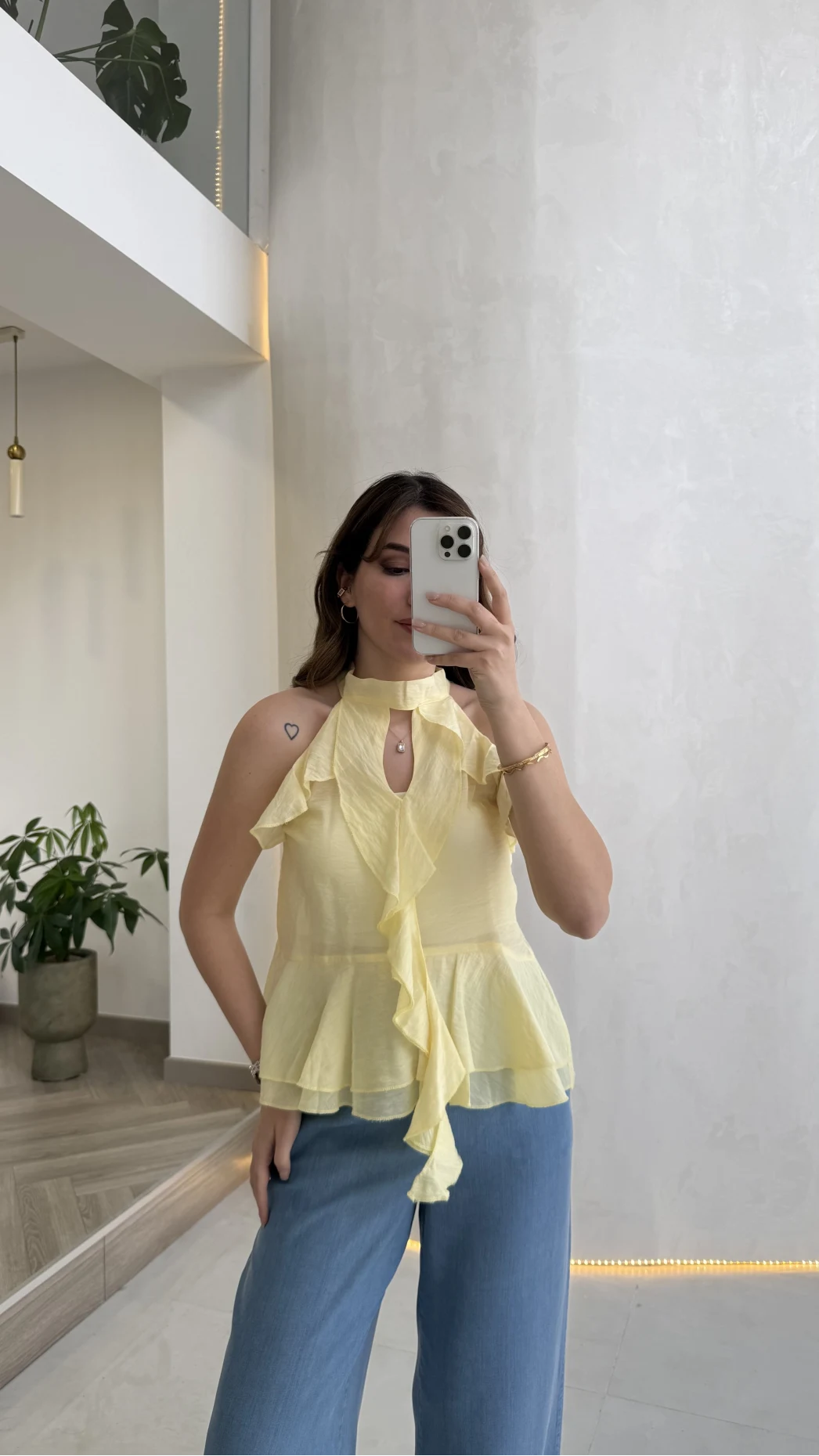 Halter Yaka Volanlı Transparan Bluz - Sarı - Kod: 5390