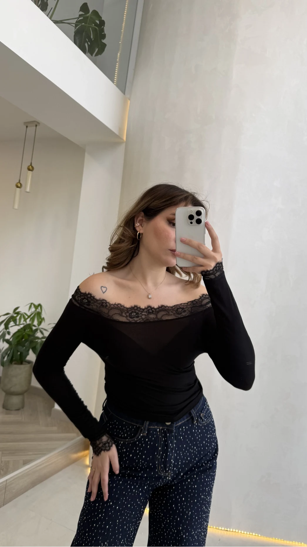 Dantelli Madonna Yaka Body - Siyah - Kod: 5065