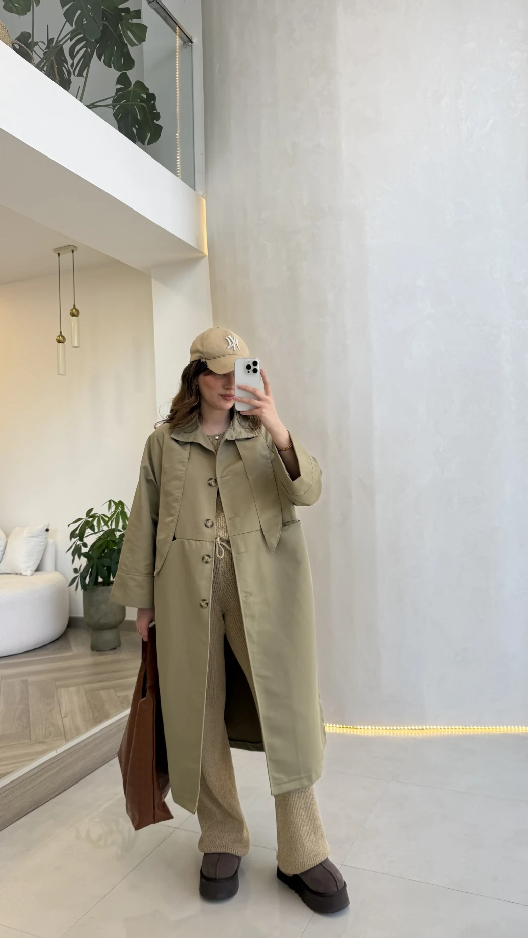 Fularlı Yırtmaç Detay Trençkot - Haki - Kod: 600