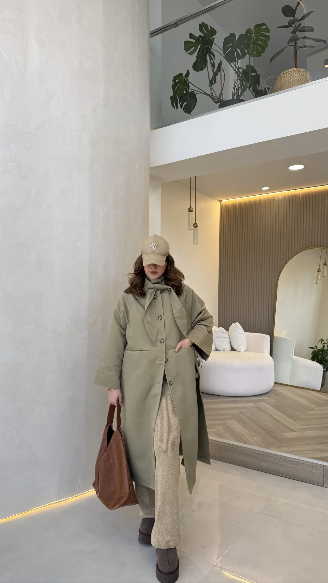 Fularlı Yırtmaç Detay Trençkot - Haki - Kod: 600