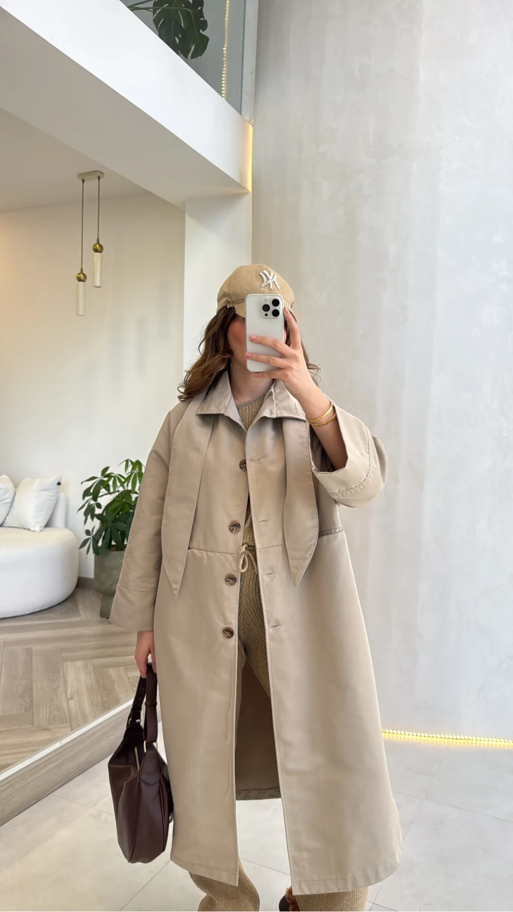 Fularlı Yırtmaç Detay Trençkot - Taş - Kod: 600