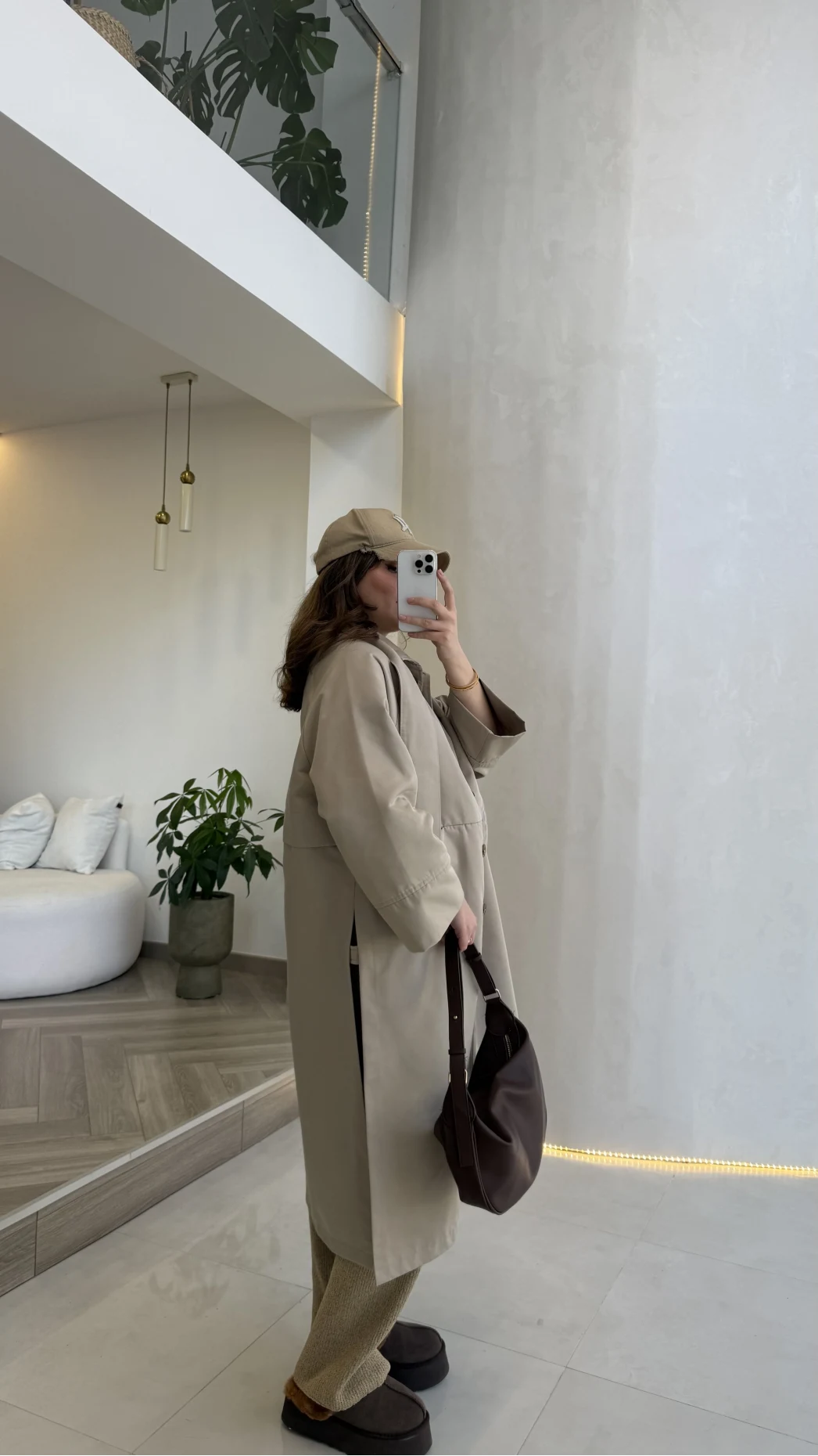 Fularlı Yırtmaç Detay Trençkot - Taş - Kod: 600