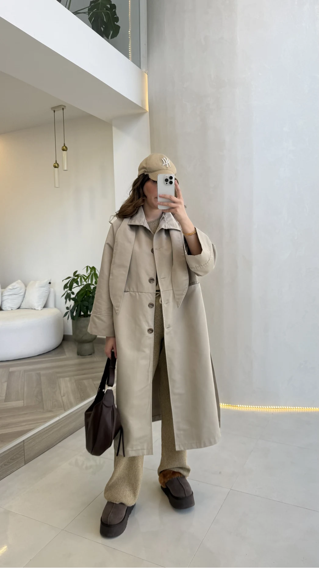 Fularlı Yırtmaç Detay Trençkot - Taş - Kod: 600