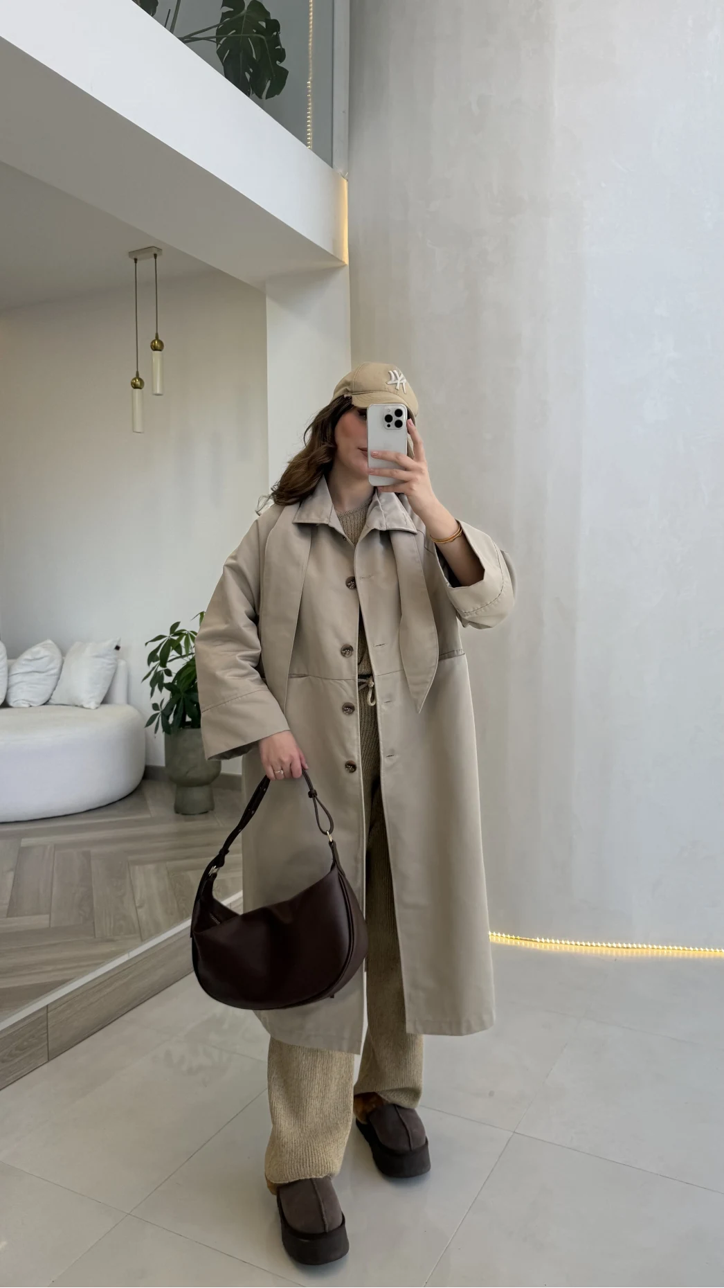 Fularlı Yırtmaç Detay Trençkot - Taş - Kod: 600