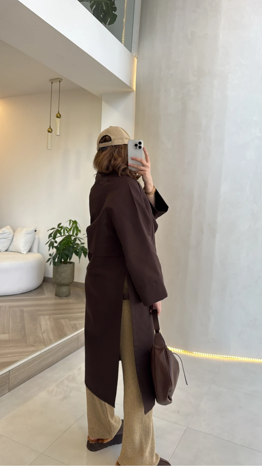 Fularlı Yırtmaç Detay Trençkot - Kahve - Kod: 600