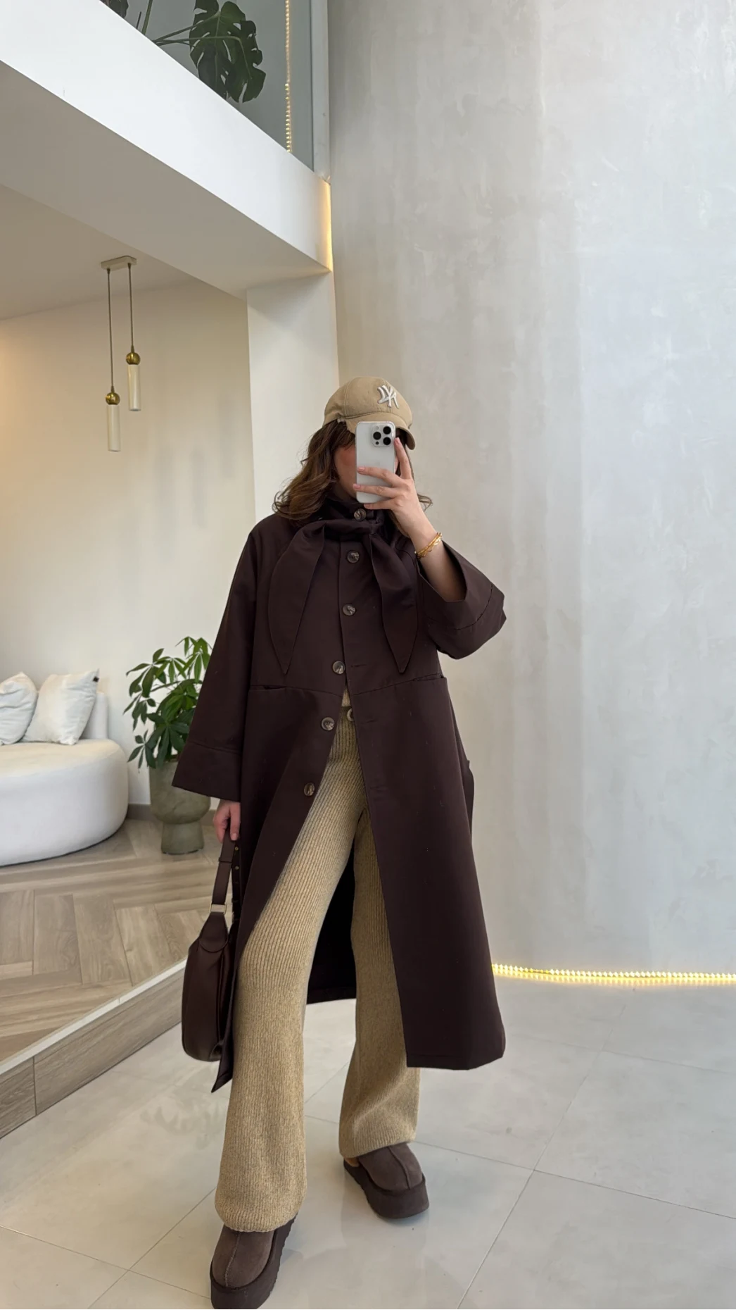 Fularlı Yırtmaç Detay Trençkot - Kahve - Kod: 600