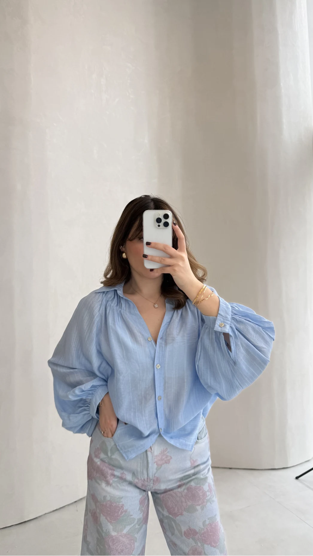 Sweden Yakası Gipeli Balon Kol V Yaka Çizgili Gömlek - Mavi - Kod: 580768