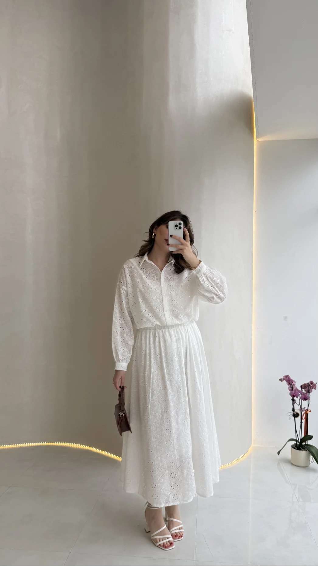 Darwin Brode Detaylı Gömlek-Etek Takım - Beyaz - Kod: 2245 5079