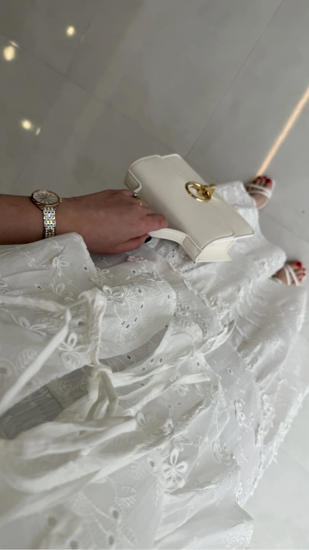 Elena Çiçek Dokulu Brode Detay Bluz Etek Takım - Ekru - Kod: 1072-5067