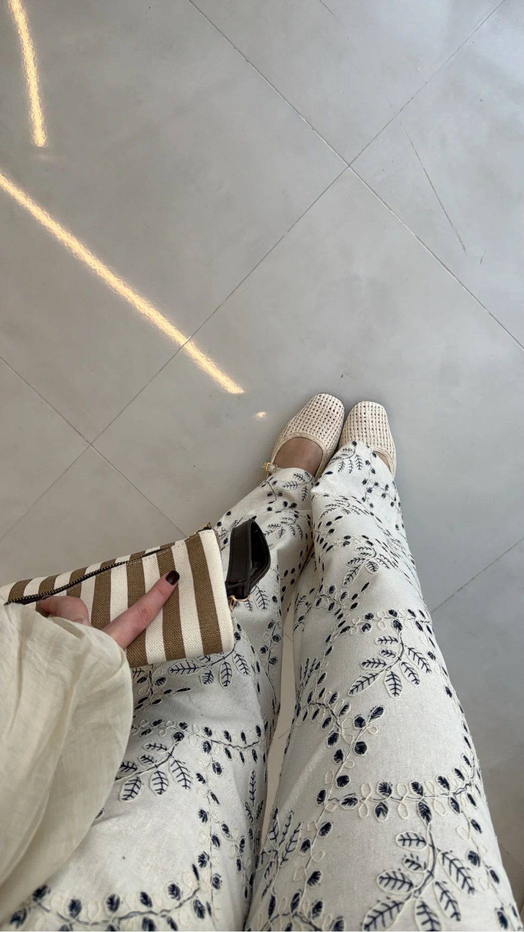 Ow Yüksek Bel Keten Nakışlı Pantolon - Bej - Kod: 251710