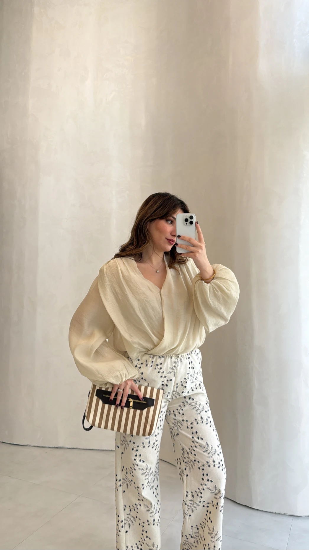 Lucca Vatkalı Beli Lastikli Balon Kol Bluz - Taş - Kod: 5048