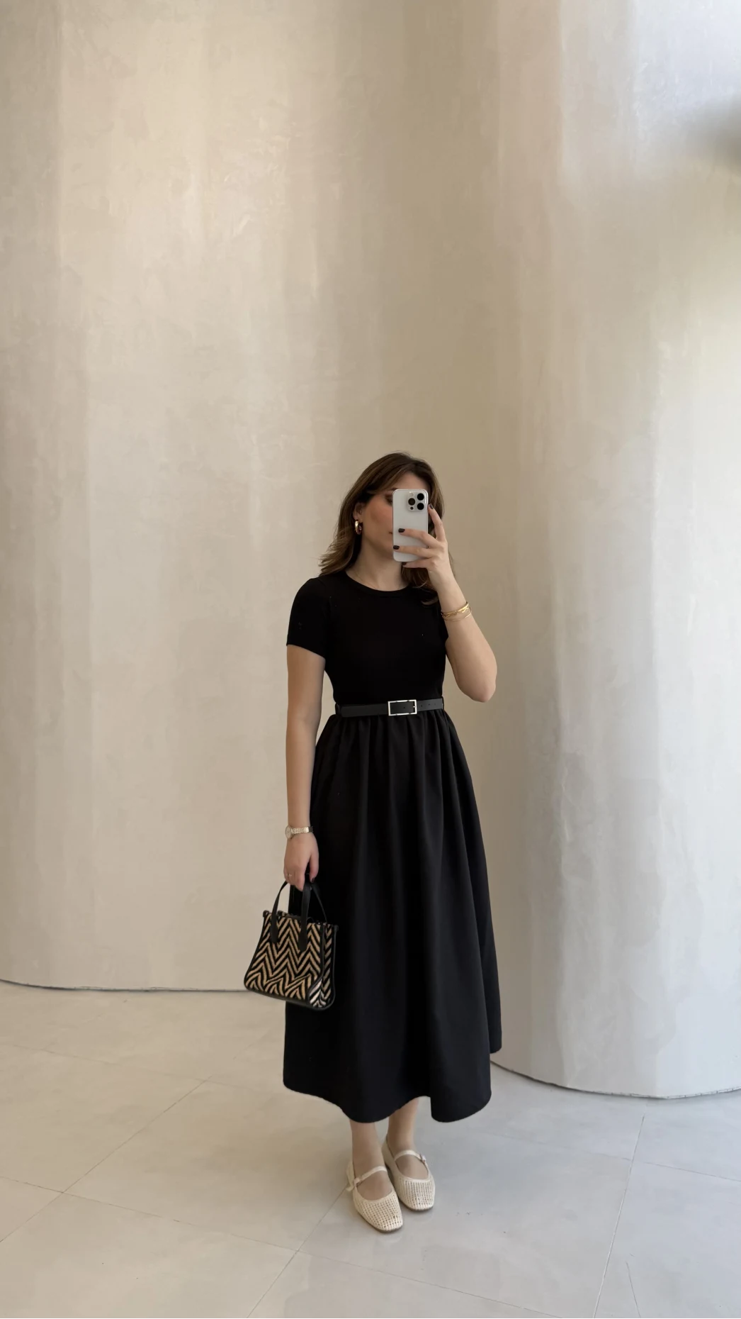 Kısa Kol Beli Lastikli Kemerli Elbise - Siyah - Kod: 4113