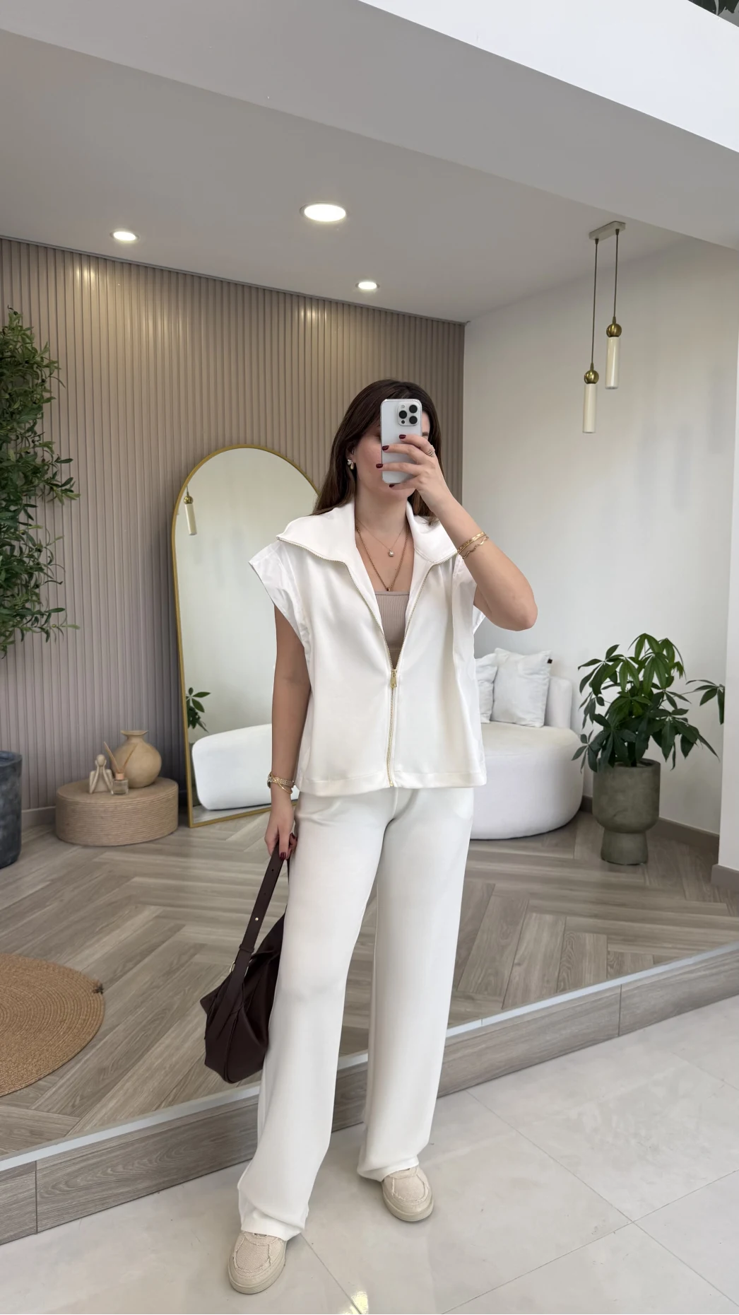 Gold Detaylı Paraşüt Kumaşlı Yelek Eşofman Takım - Ekru - Kod: 4110