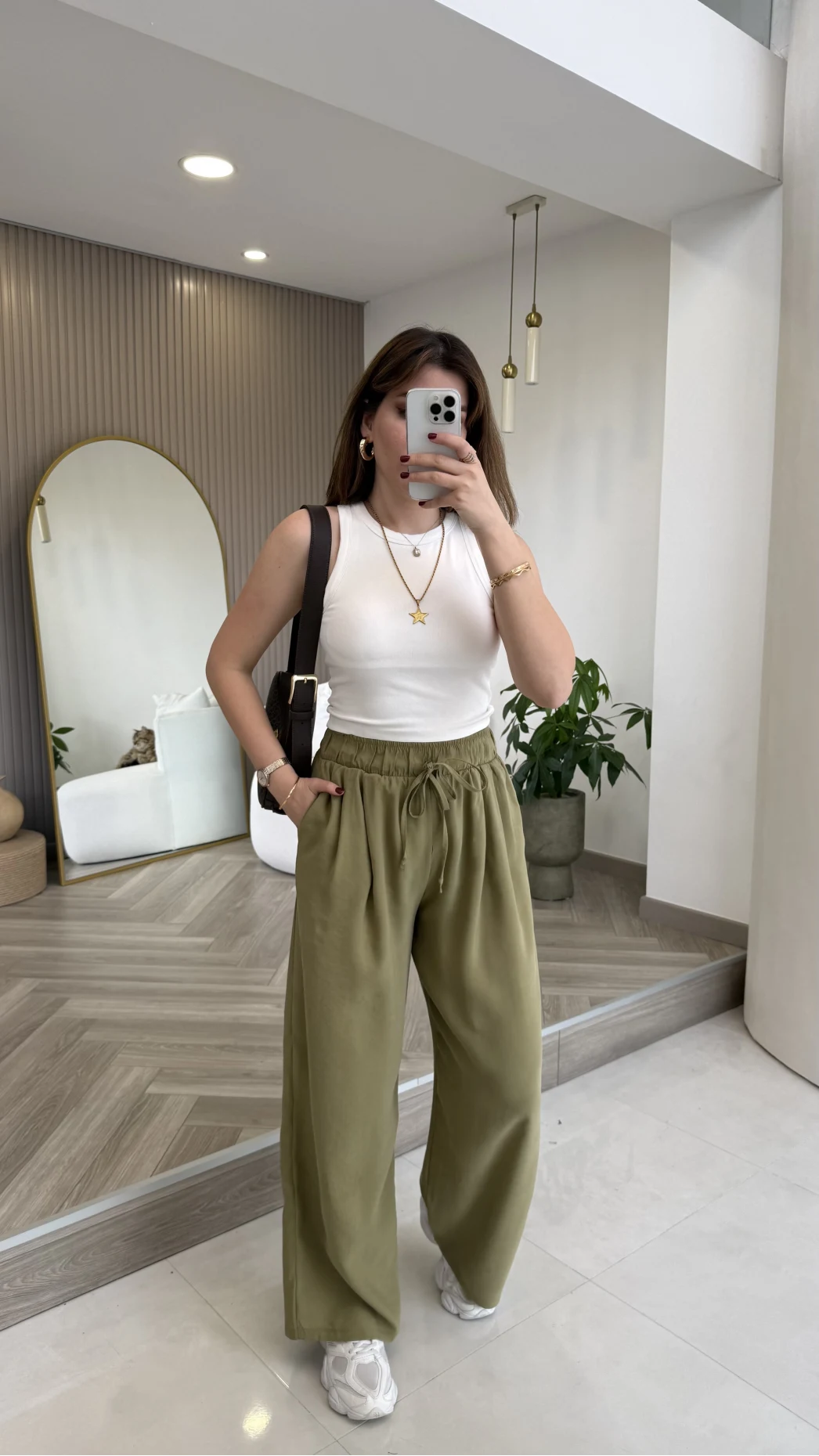 Menessa Bol Paça Beli Lastikli Pantolon - Çağla - Kod: 3720