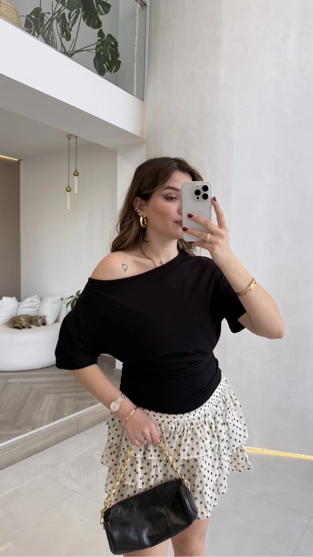 Leona Pamuk Kumaş Beli Büzgülü T-shirt - Siyah - Kod: 6996