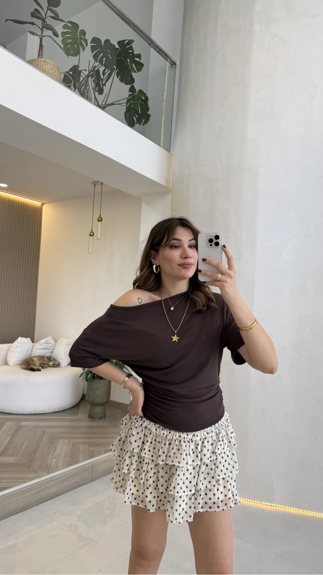 Leona Pamuk Kumaş Beli Büzgülü T-shirt - Kahverengi - Kod: 6996