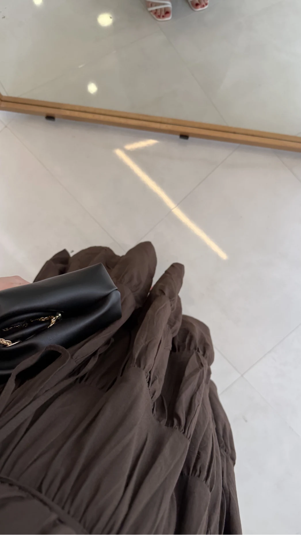 Kaylee V Yaka Bağcıklı Pamuklu Elbise - Kahve - Kod: 052