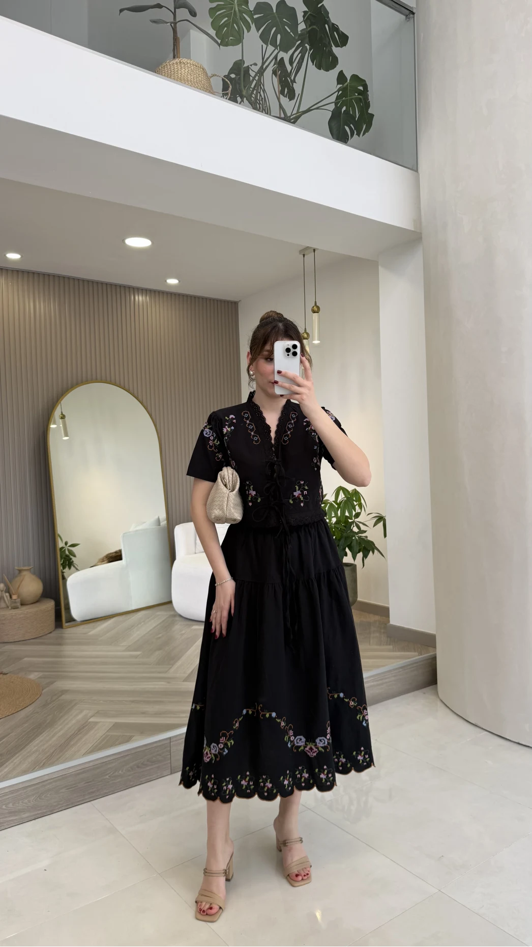 Renkli Nakış Yıkamalı Keten Kumaş Bluz Etek Takım - Siyah