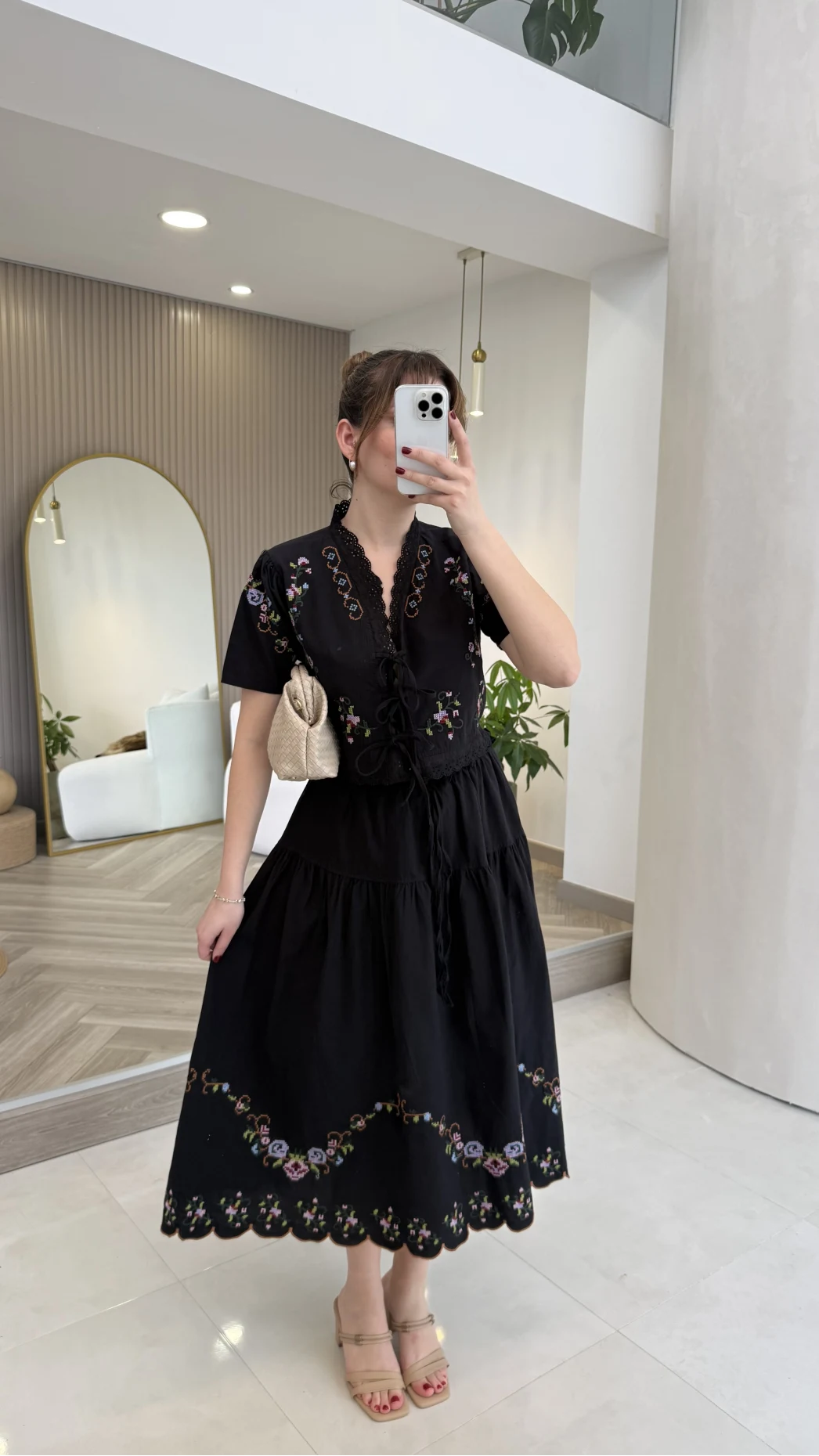 Renkli Nakış Yıkamalı Keten Kumaş Bluz Etek Takım - Siyah