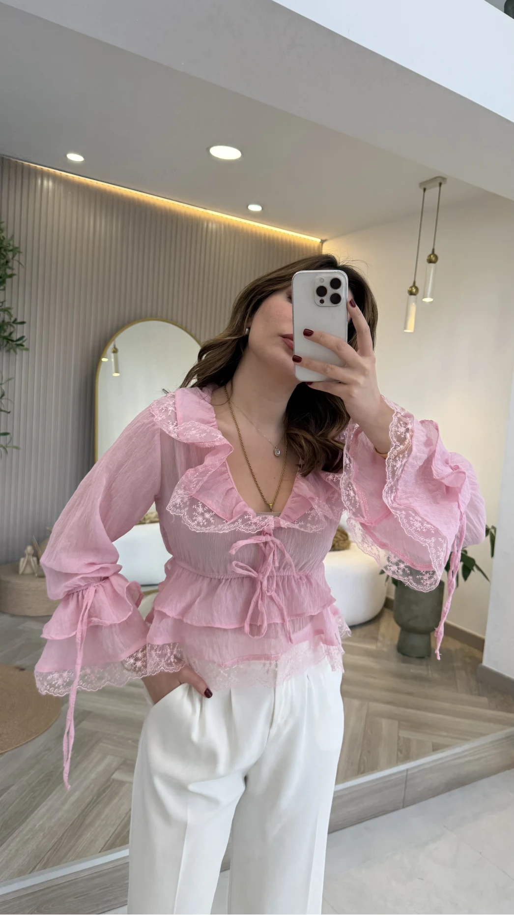 Sebastian Dantel Detay Fırfırlı Bluz - Pembe - Kod: 1075