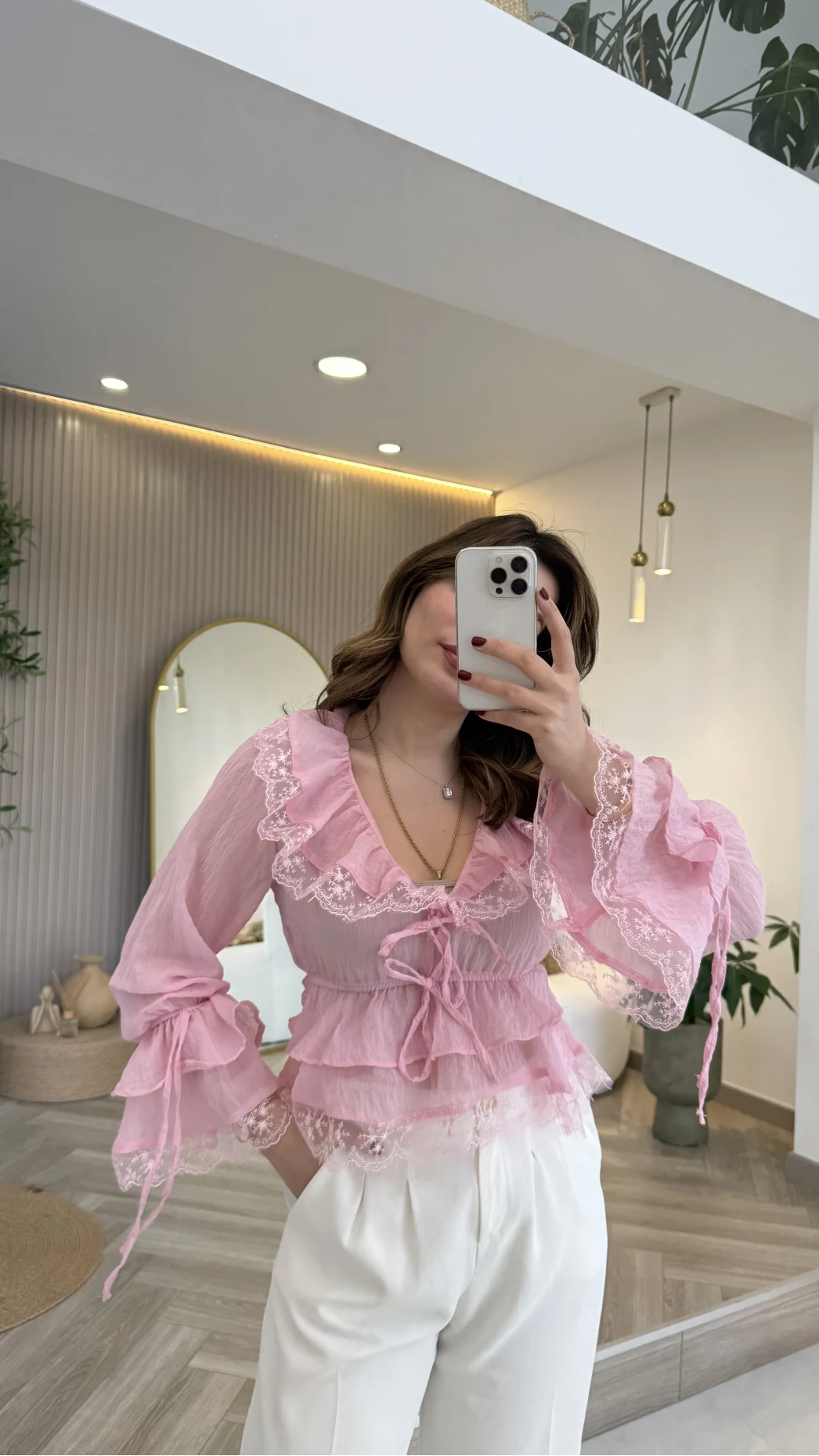 Sebastian Dantel Detay Fırfırlı Bluz - Pembe - Kod: 1075