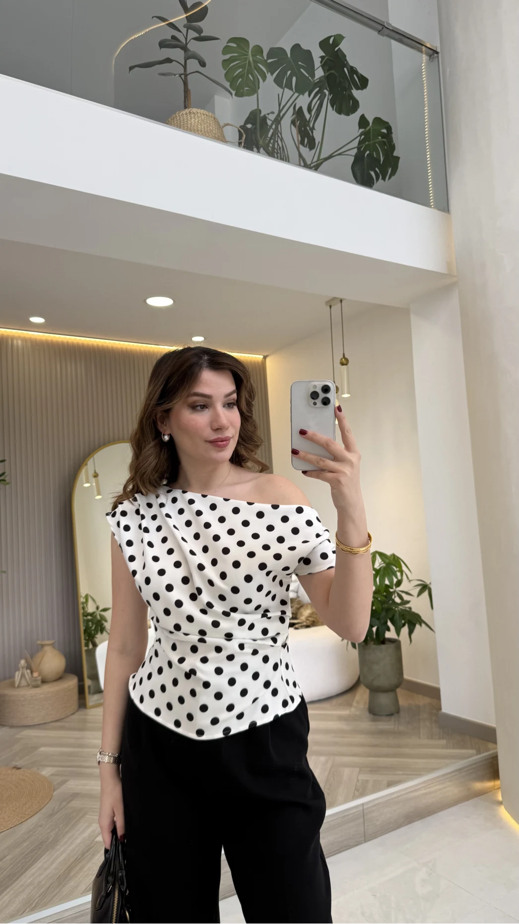 Nerina Puantiye Desenli Pile Detaylı Bluz - Ekru - Kod: 71779