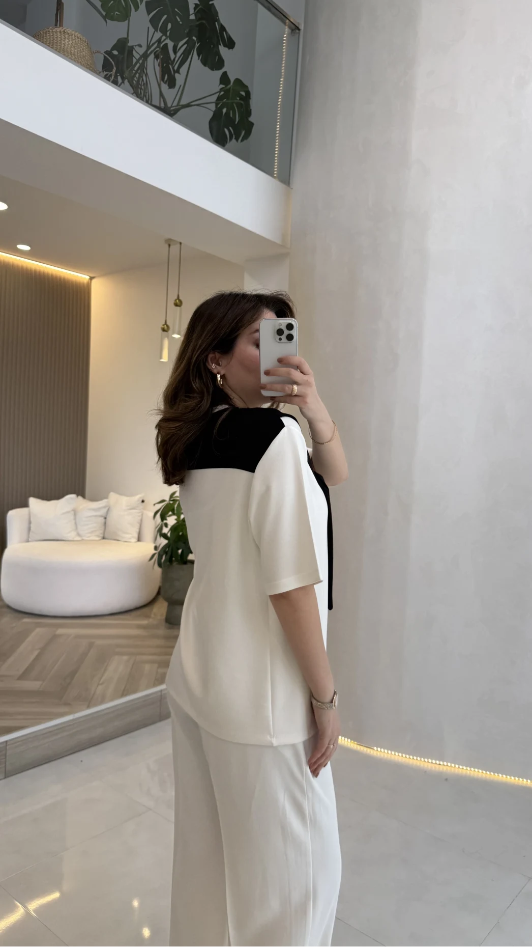 Sawa Fular Detay T-Shirt - Siyah - Kod: 1094