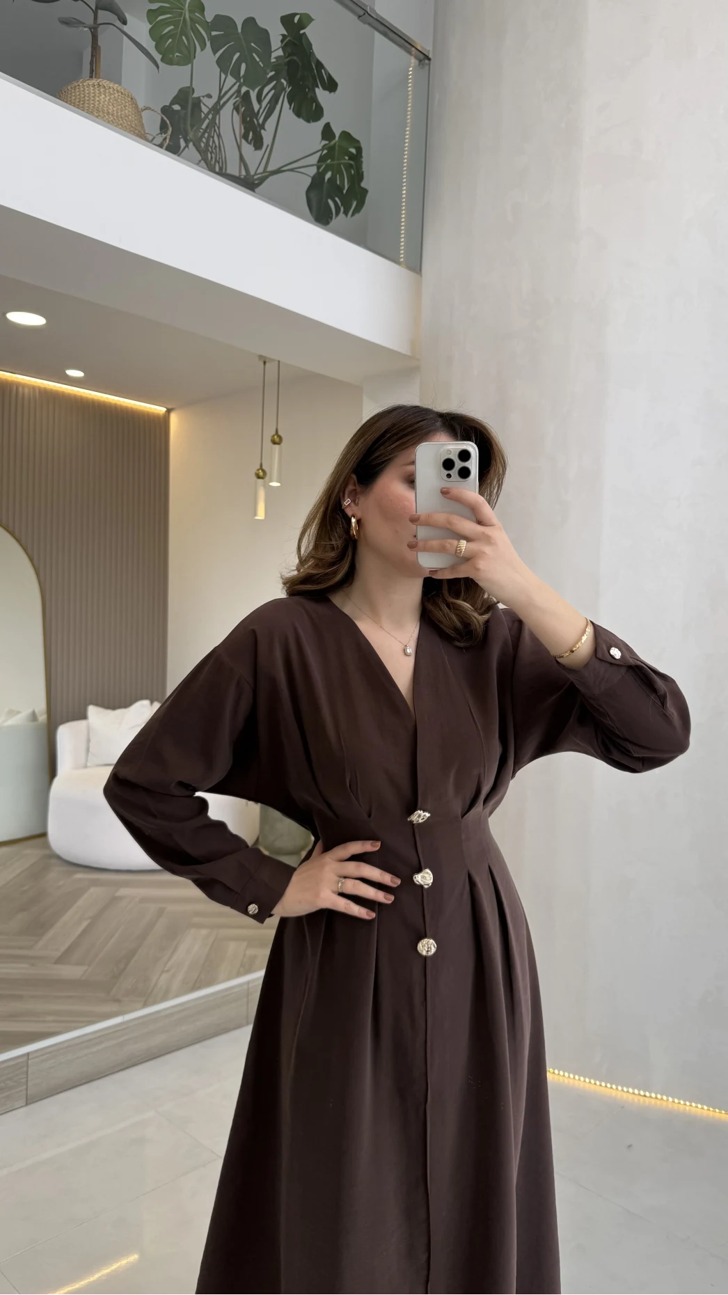 Önü Aksesuaar Detaylı Modal Elbise - Kahverengi - Kod: 3078