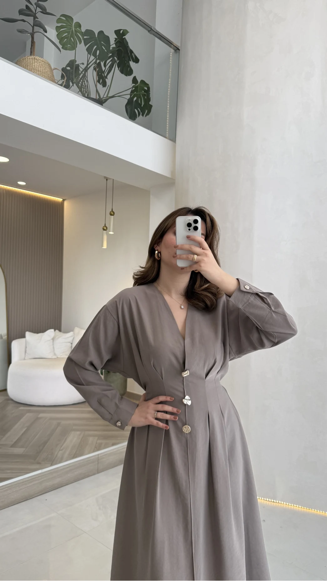 Önü Aksesuaar Detaylı Modal Elbise - Vizon - Kod: 3078