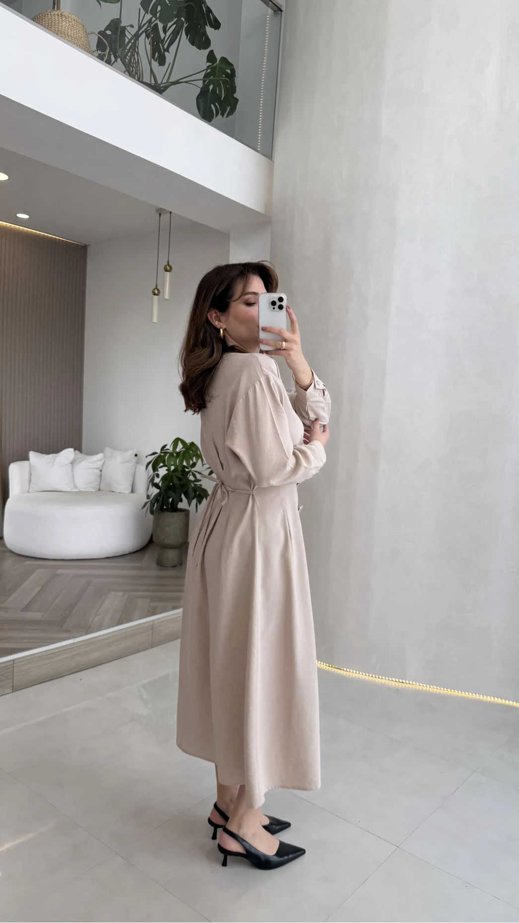 Önü Aksesuaar Detaylı Modal Elbise - Taş - Kod: 3078