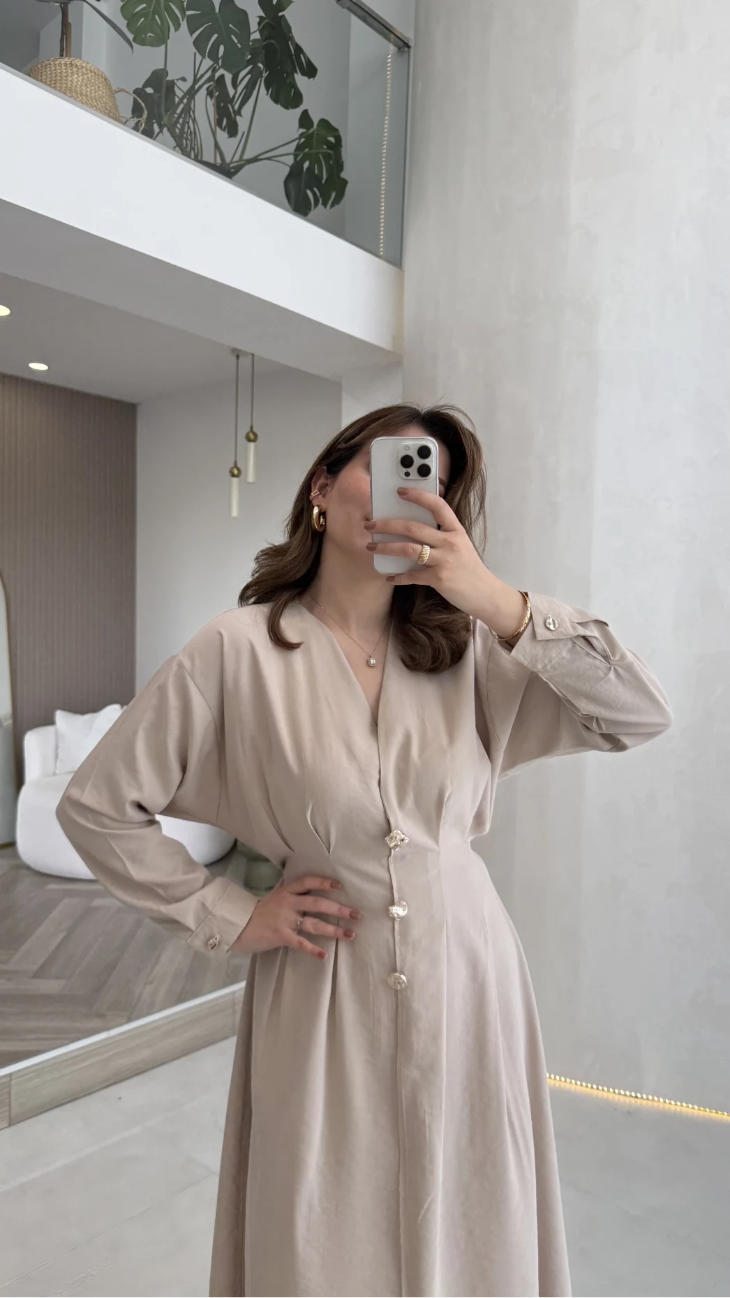 Önü Aksesuaar Detaylı Modal Elbise - Taş - Kod: 3078