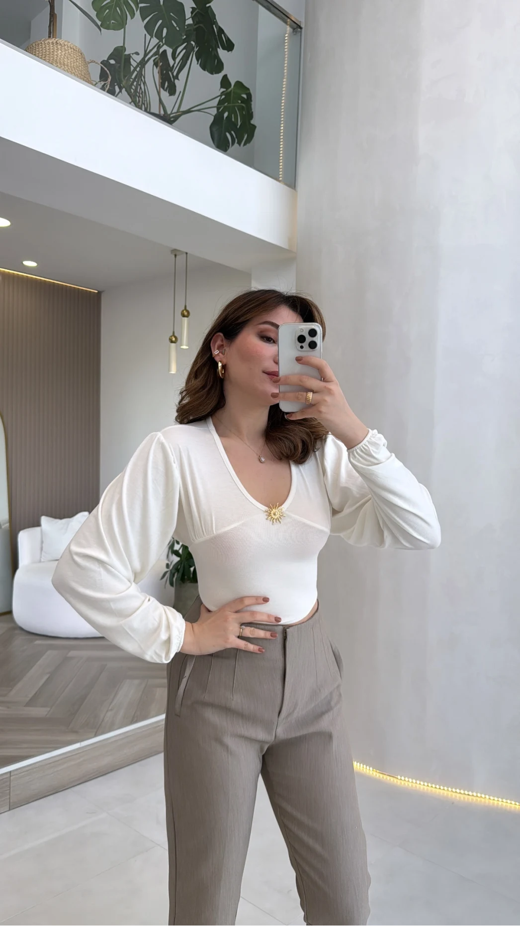 Sun Aksesuar Detay Bağlamalı Bluz - Ekru - Kod: 1032