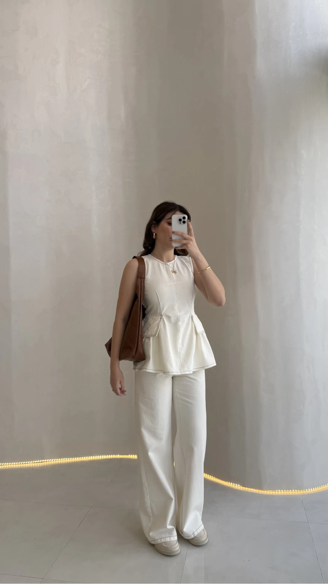 Dikiş Detaylı Sıfır Kol Denim Takım - Ekru - Kod: 2505