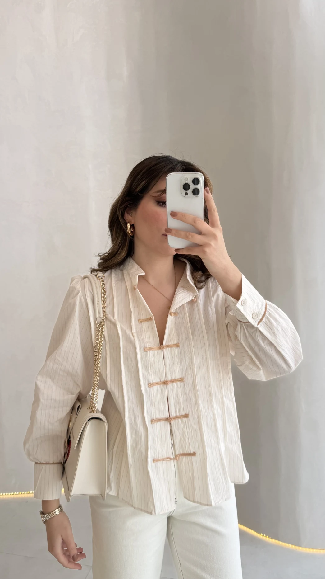 Bridgerton Serisi Çizgili Gömlek - Ekru - Kod: 0949