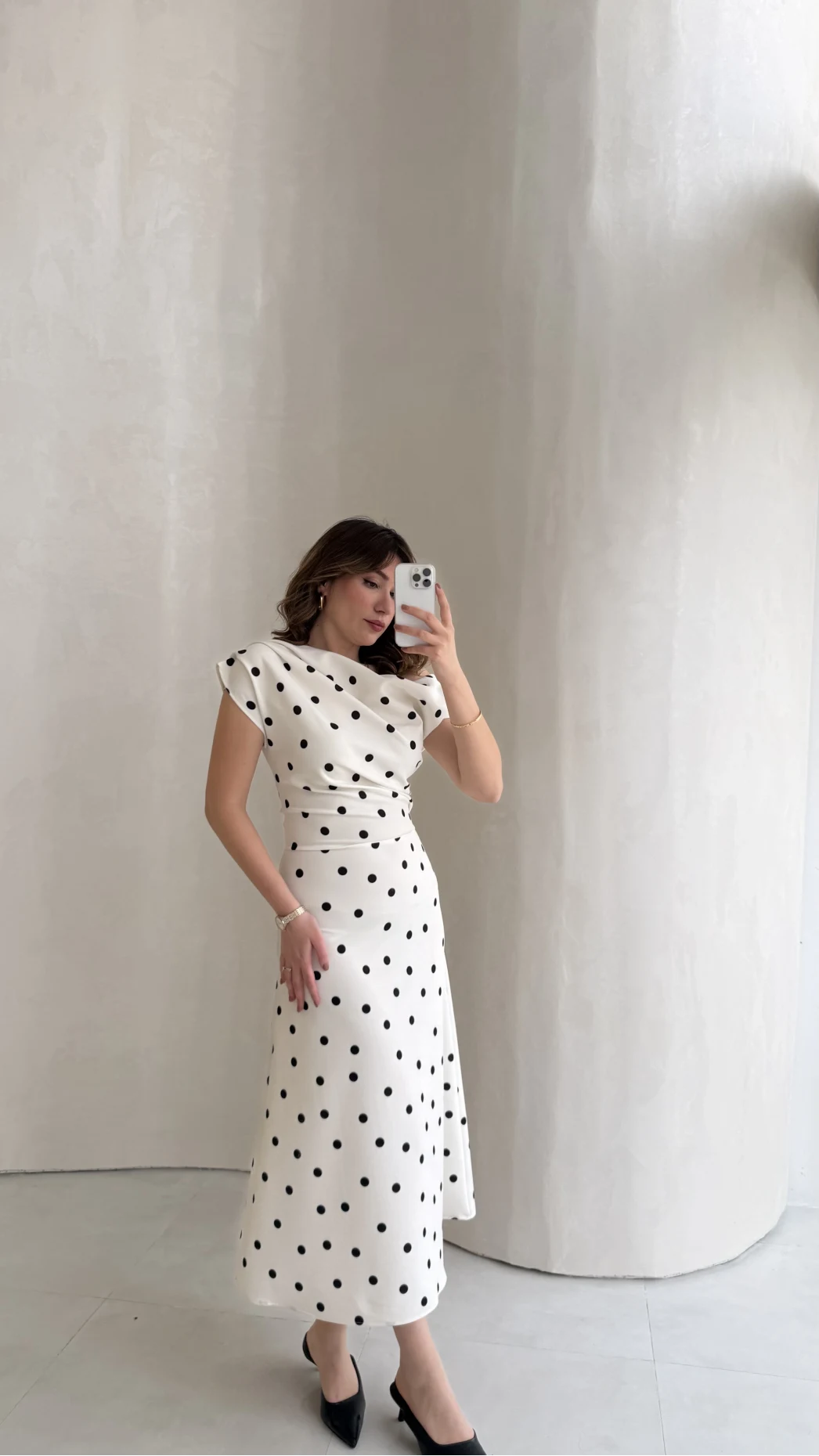 Saskia Bel Detay Puantiye Desenli Kloş Elbise - Ekru - Kod: 8708