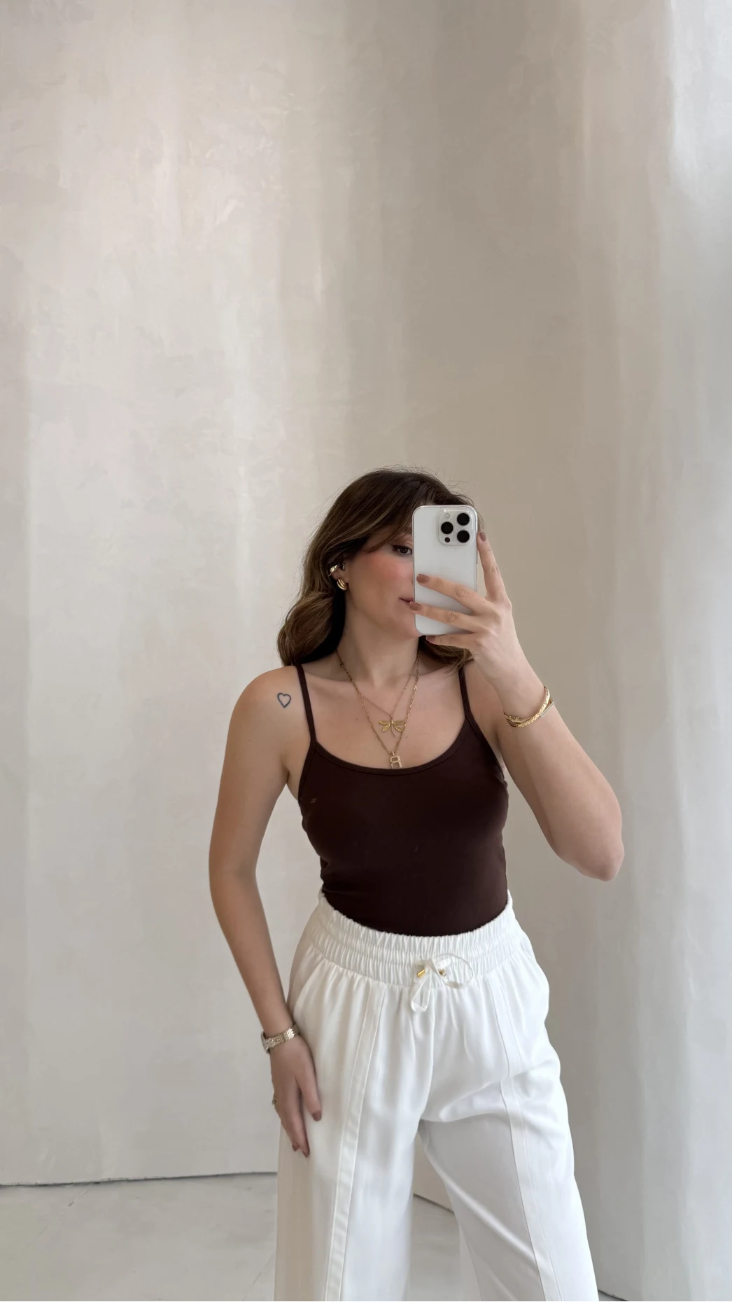 Uzun Göğüs Pedli İnce Askılı Body - Kahverengi