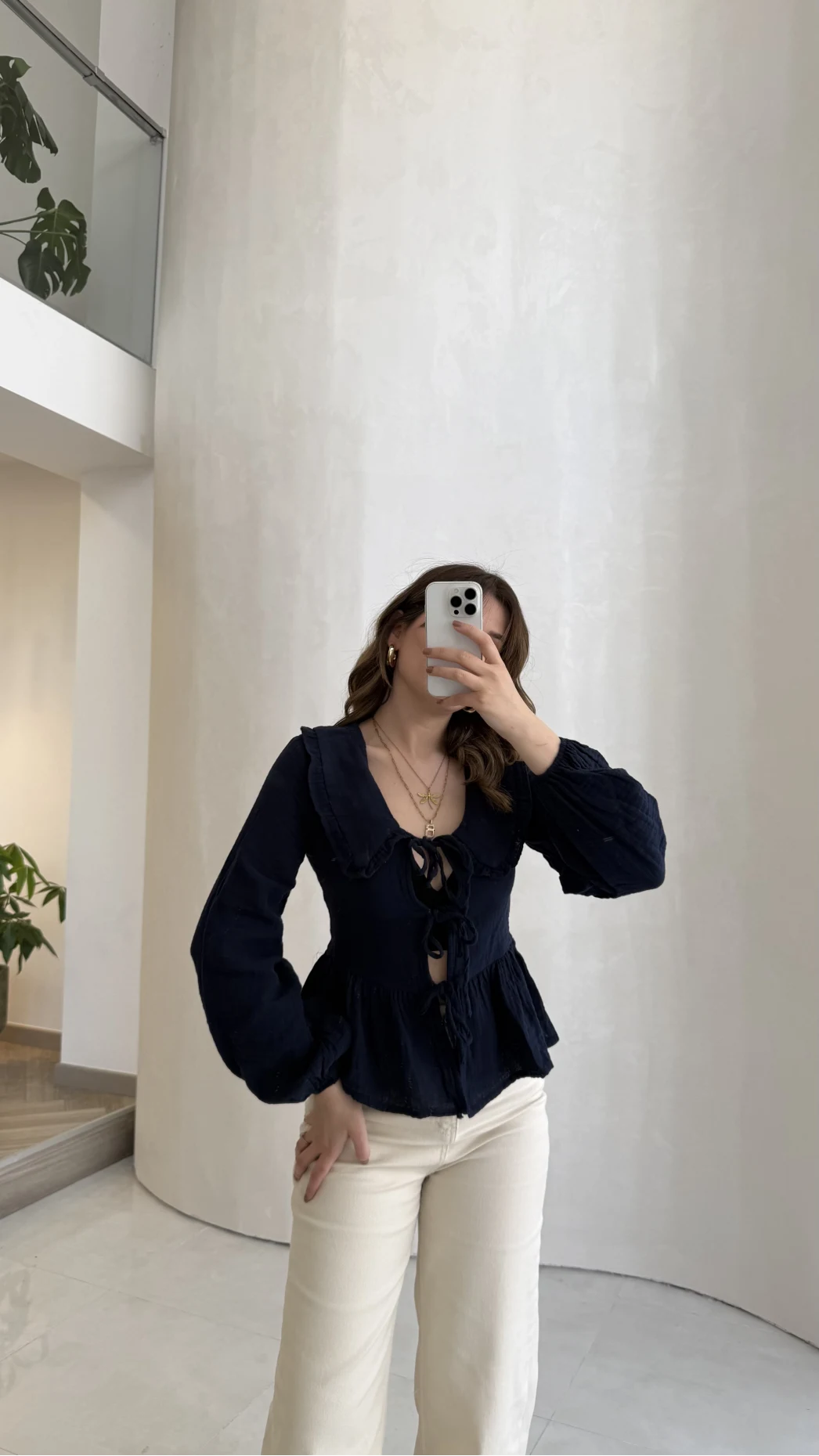 Petra Bebe Yaka Bağlamalı Bluz - Lacivert - Kod: 1051