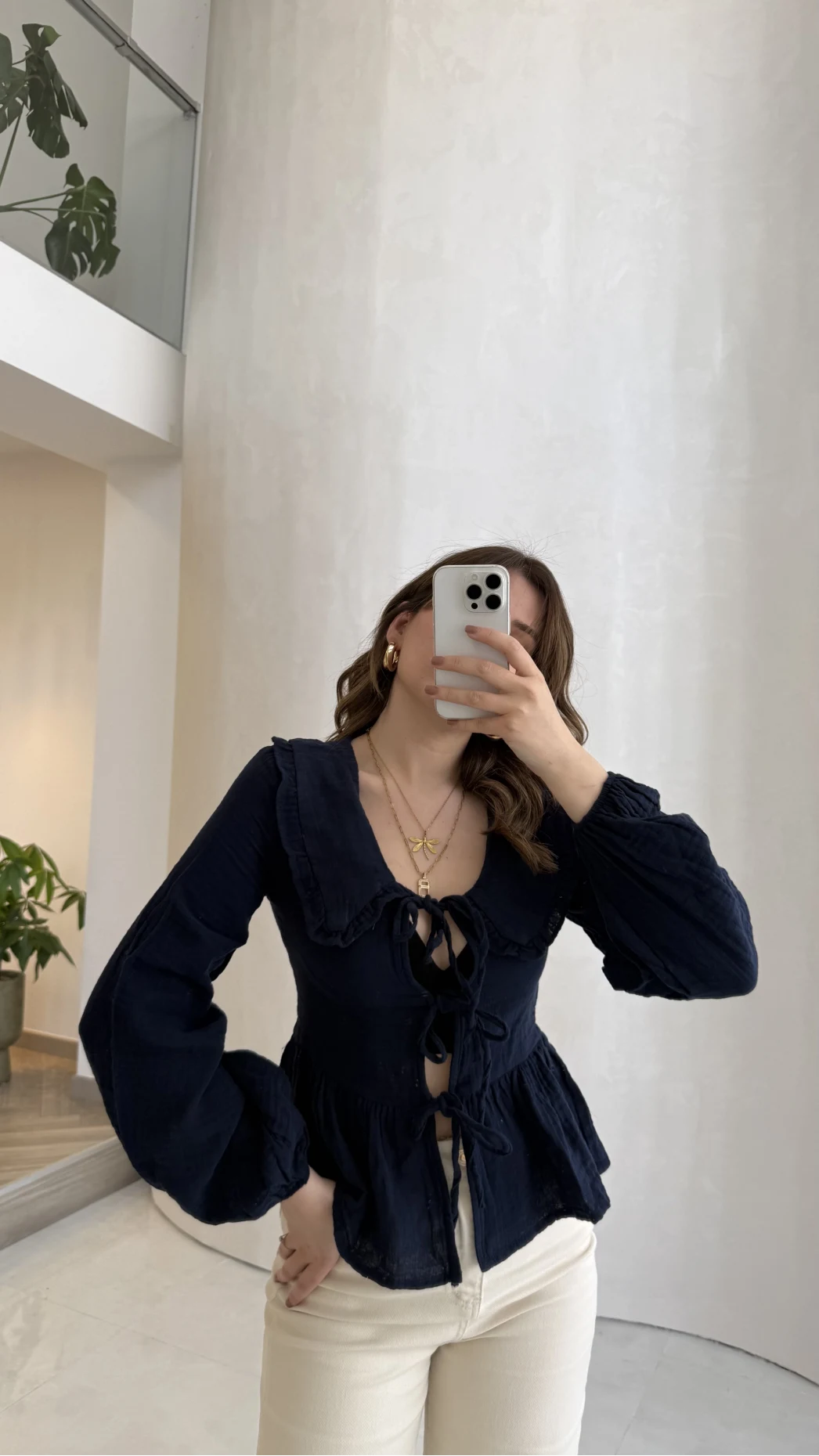 Petra Bebe Yaka Bağlamalı Bluz - Lacivert - Kod: 1051