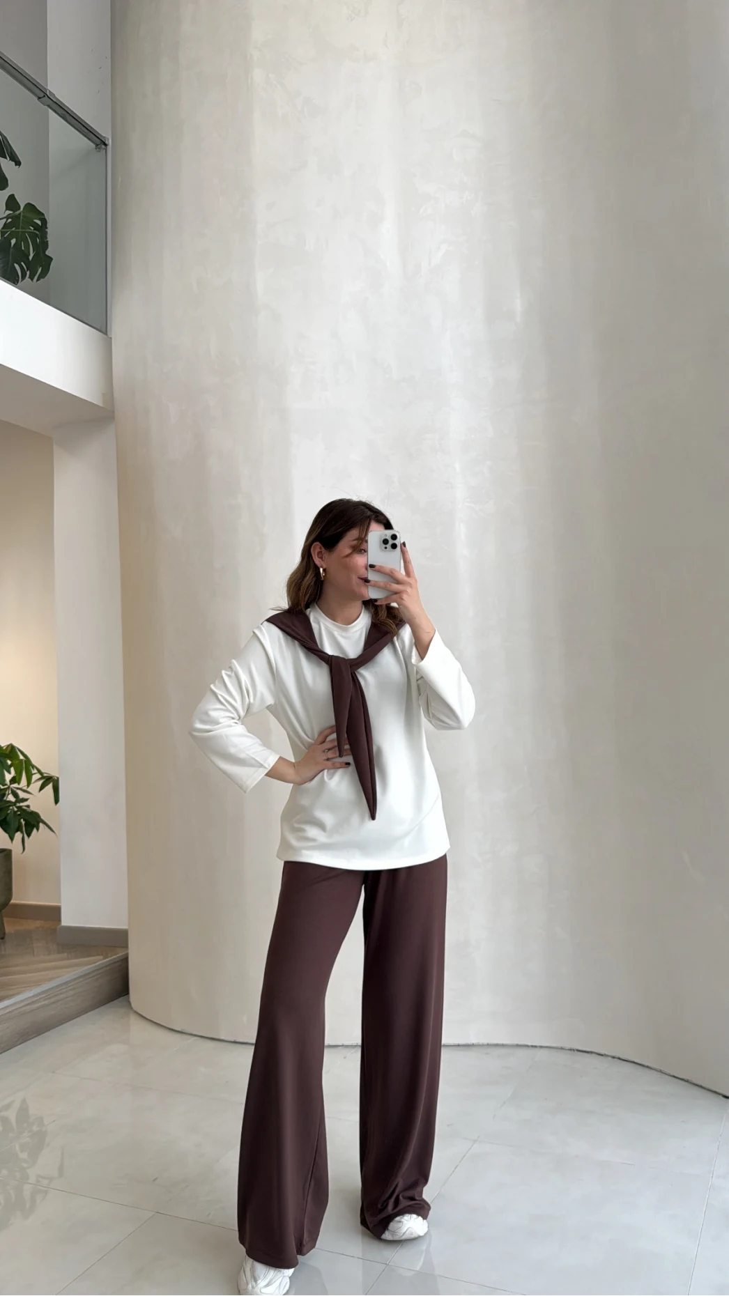 Uzun Kollu Fular Bağlamalı Takım - Kahverengi - Kod: 4126