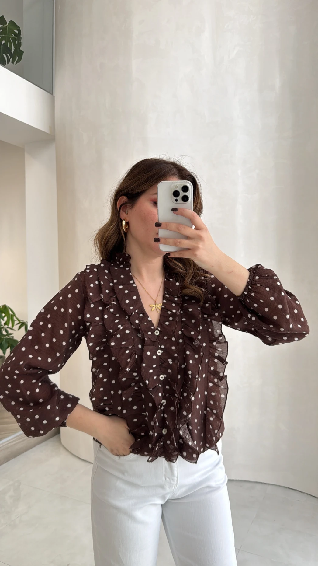 Fırfırlı Puantiye Desenli Gömlek - Kahverengi - Kod: 2271