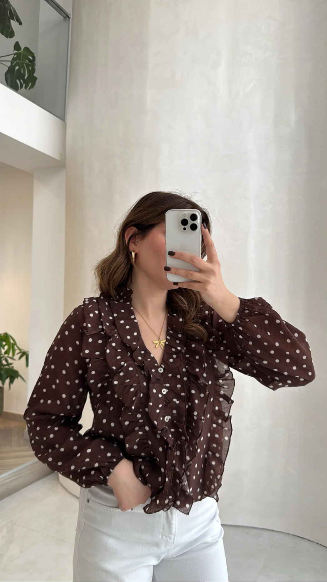 Fırfırlı Puantiye Desenli Gömlek - Kahverengi - Kod: 2271