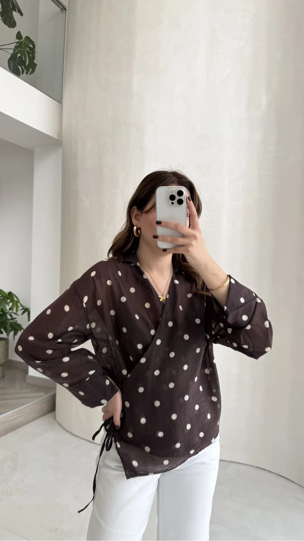 Beli Biyeli Puantiye Desen Gömlek Bluz - Kahverengi - Kod: 580938