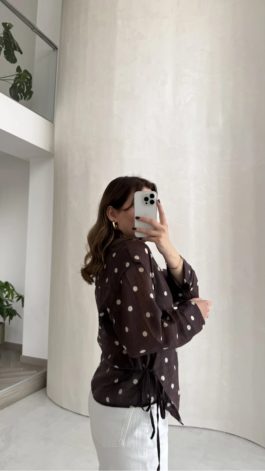 Beli Biyeli Puantiye Desen Gömlek Bluz - Kahverengi - Kod: 580938