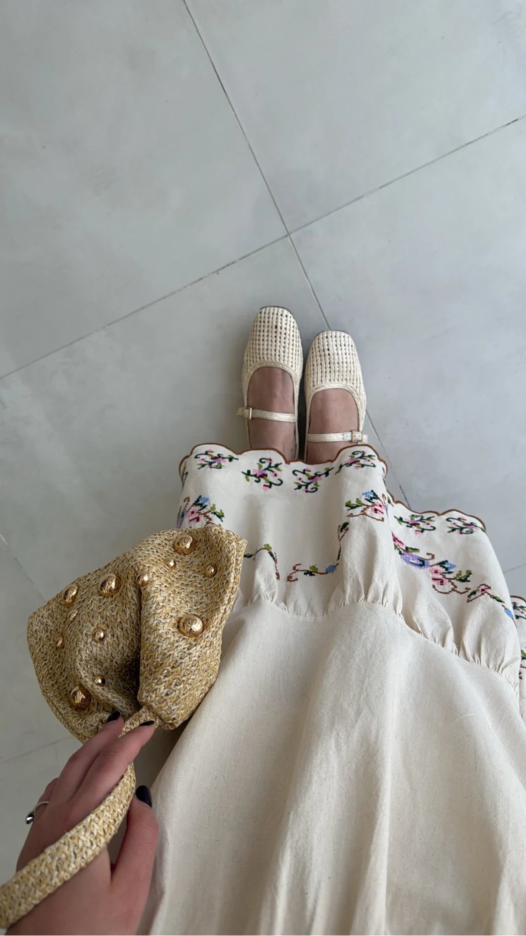 Caroline Nakış Detaylı Elbise - Bej