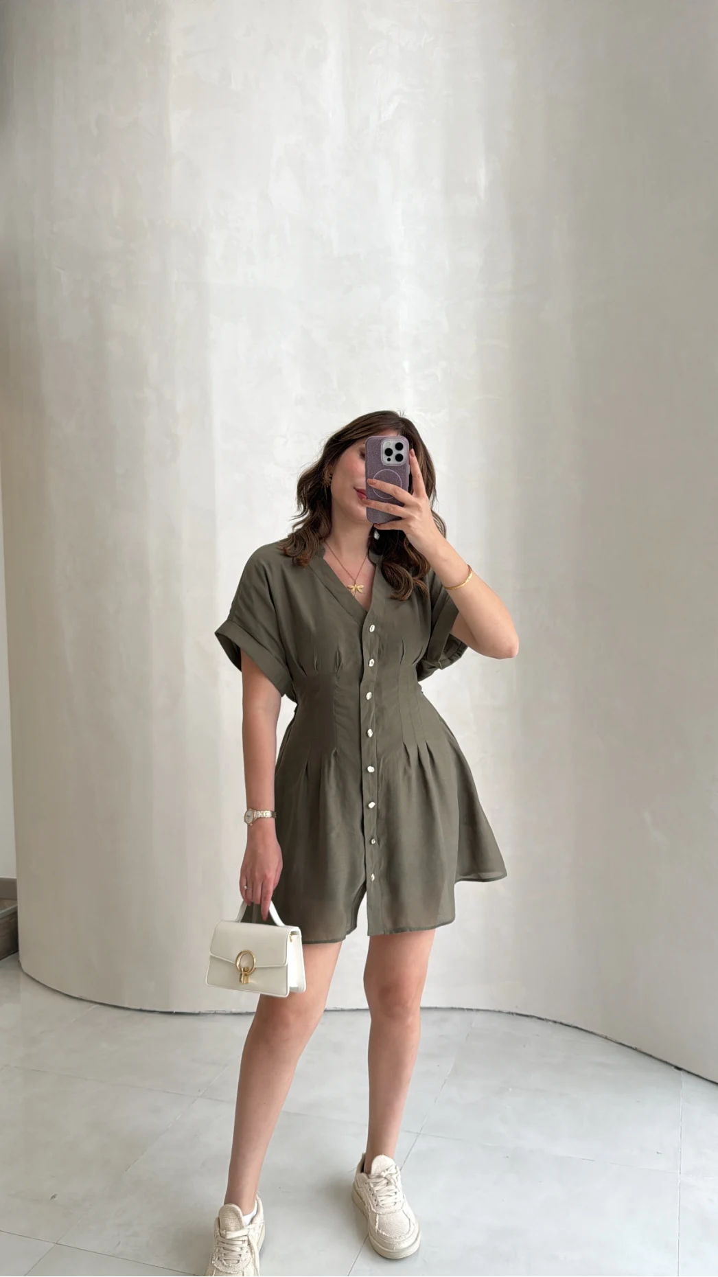 Bele Oturan Kuşaklı V Yaka Düğmeli Mini Elbise - Haki - Kod: 3080