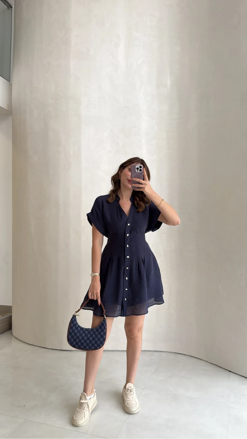 Bele Oturan Kuşaklı V Yaka Düğmeli Mini Elbise - Lacivert - Kod: 3080